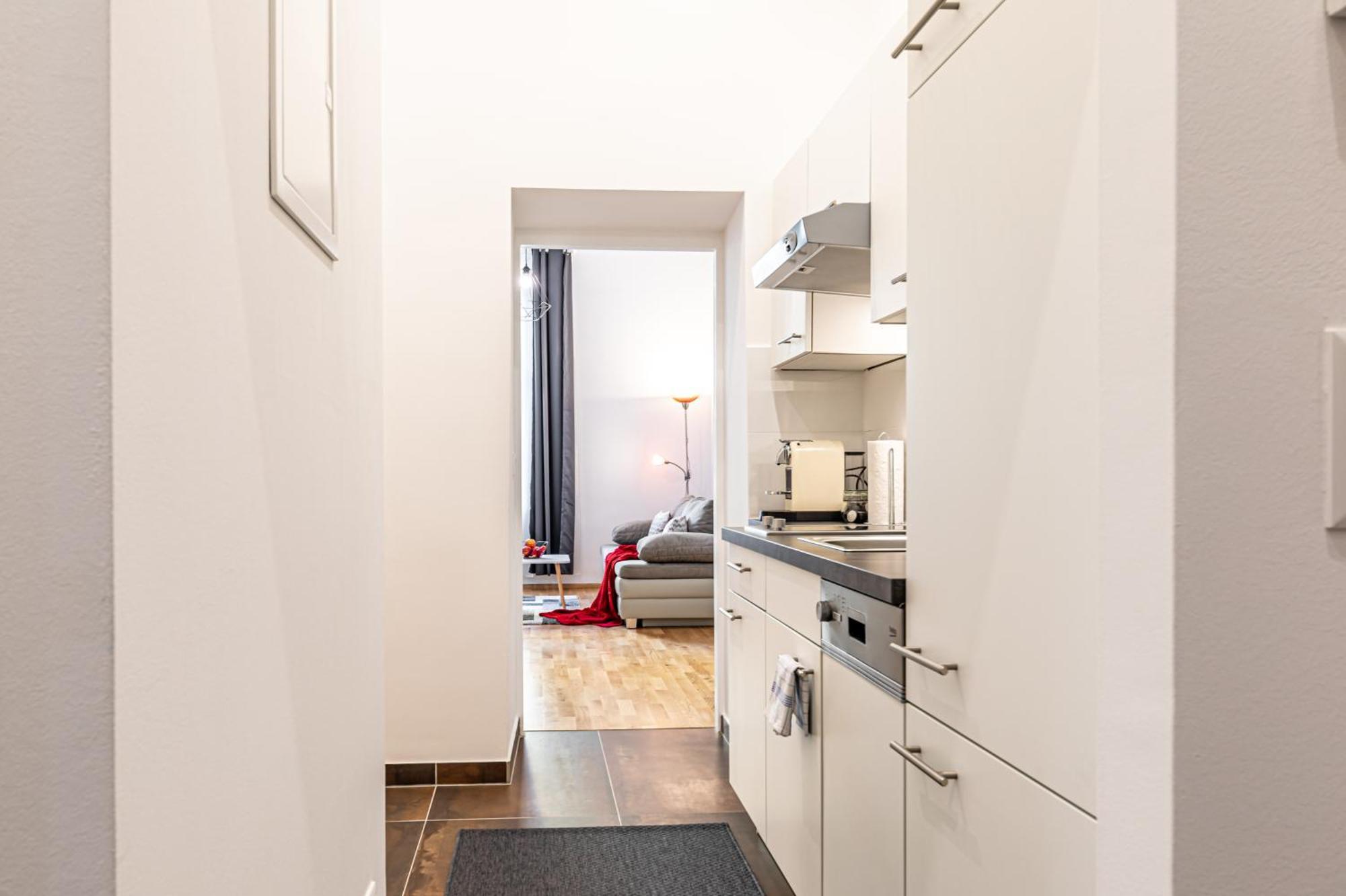Modern By Jr Vienna
